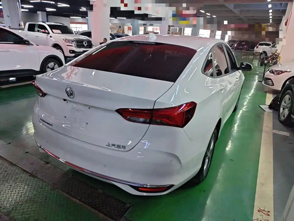 Buick Verano — миниатюра 7