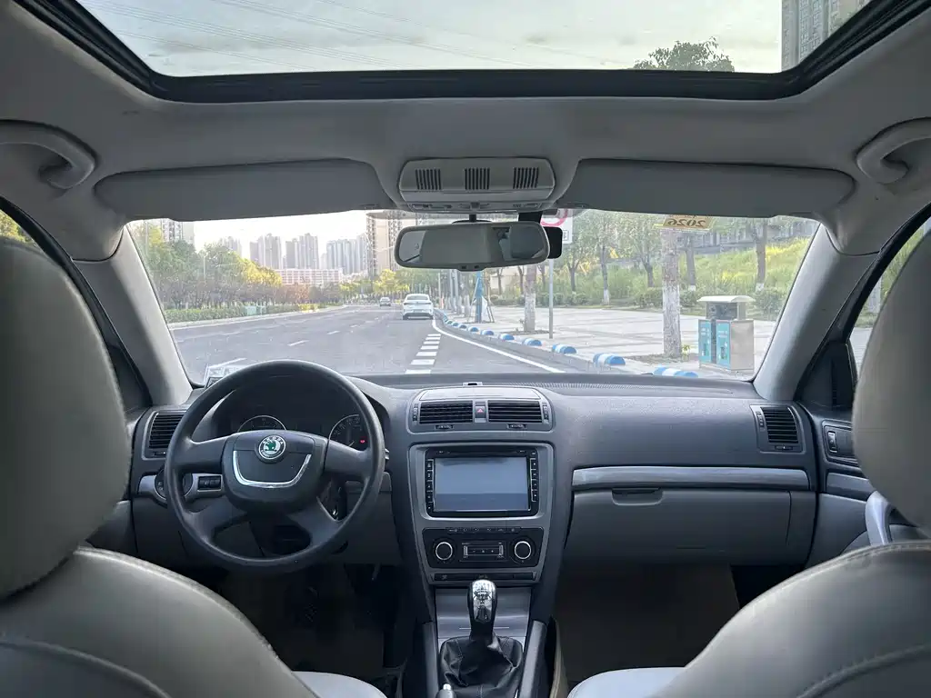 Skoda Octavia — миниатюра 20