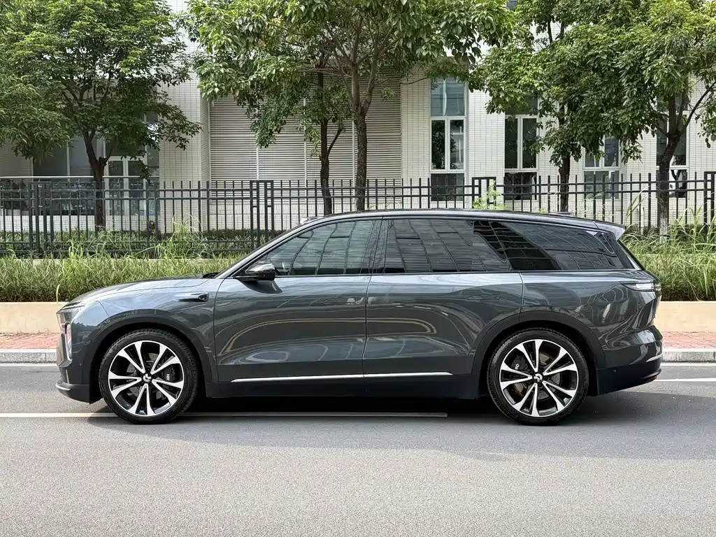 NIO ES8 — миниатюра 15