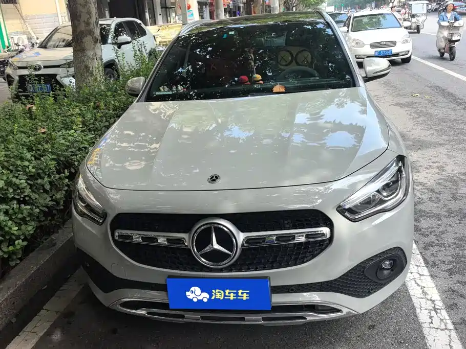 Mercedes-Benz GLA — миниатюра 2