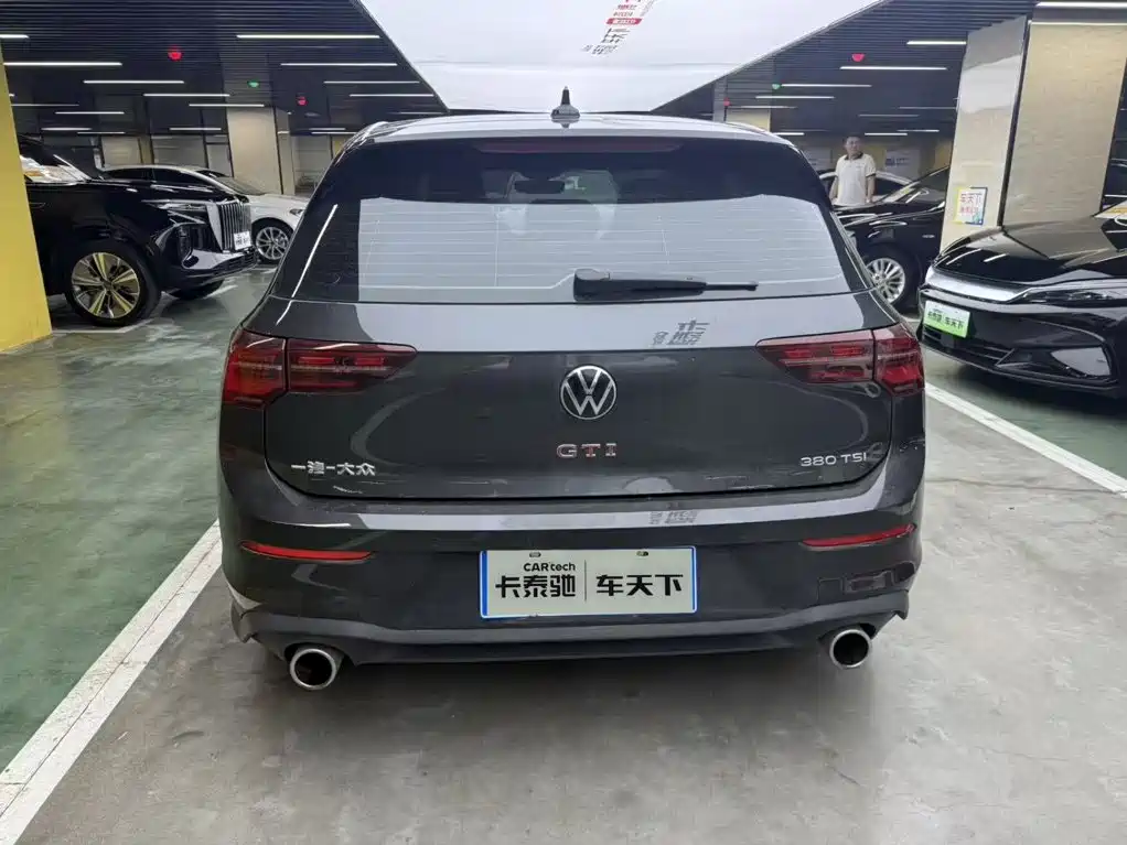 Volkswagen Golf GTI — миниатюра 6