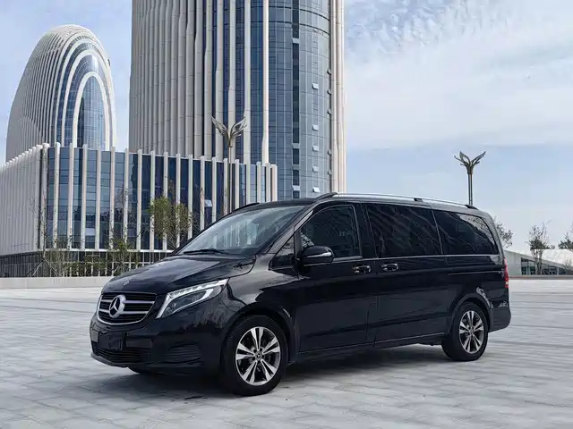 MERCEDES-BENZ V CLASS