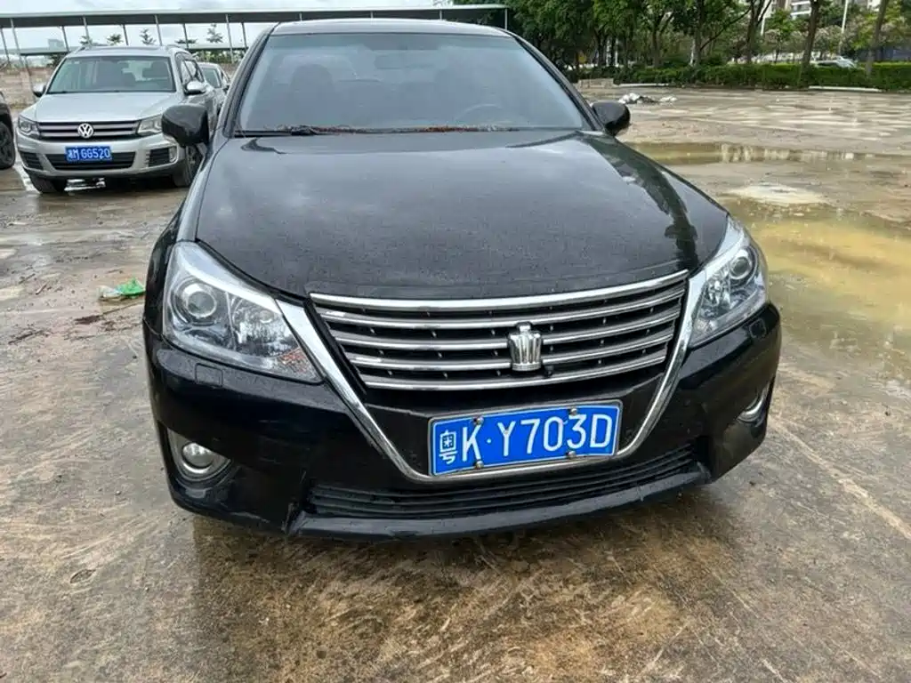 Toyota Crown 2012 2.5L Royal