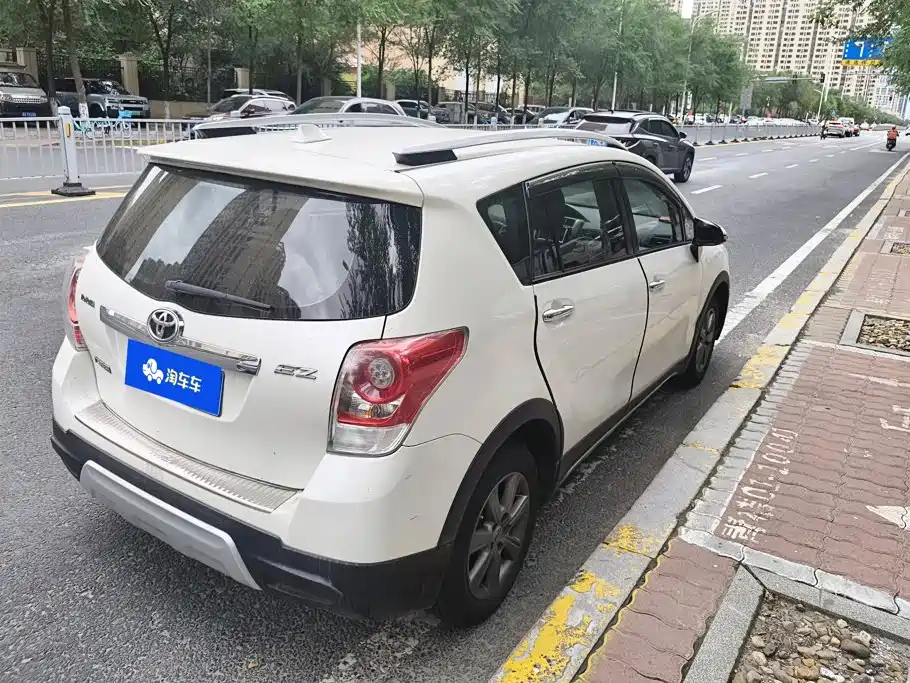 Toyota Verso — миниатюра 3