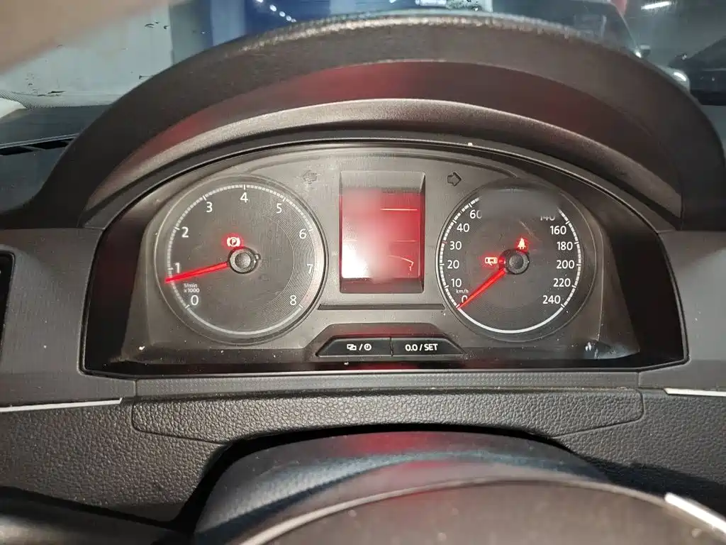 Volkswagen Santana — миниатюра 4