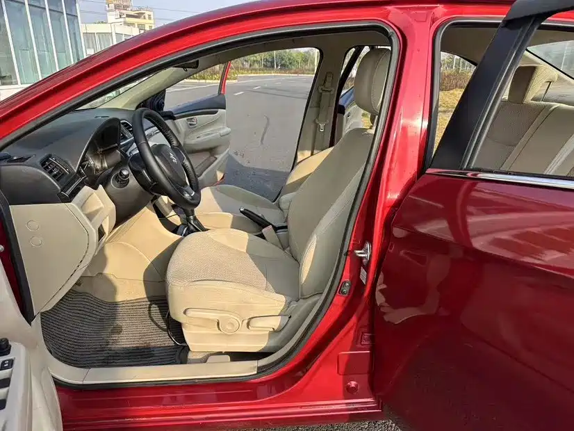 Suzuki Alivio — миниатюра 21