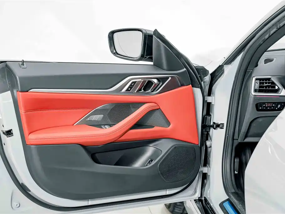 BMW i4 — миниатюра 17