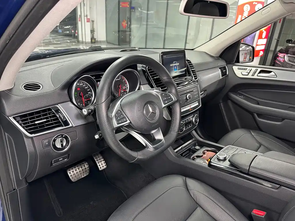 Mercedes-Benz GLE AMG — миниатюра 28
