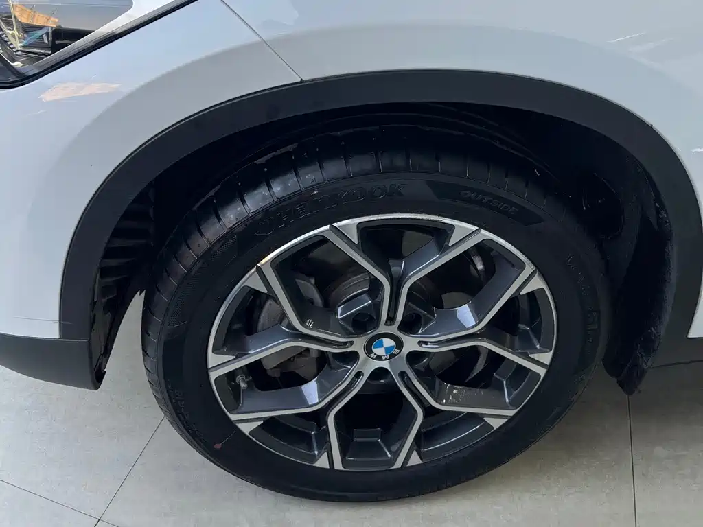 BMW X1 — миниатюра 4