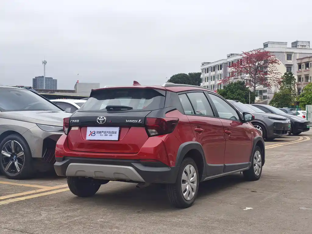 TOYOTA YARIS L ZHIXUAN