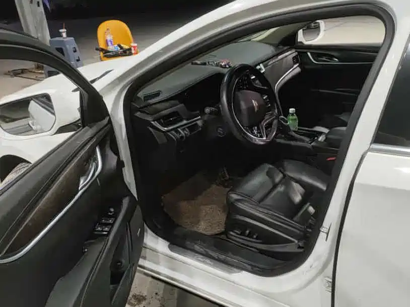 Cadillac XTS — миниатюра 2