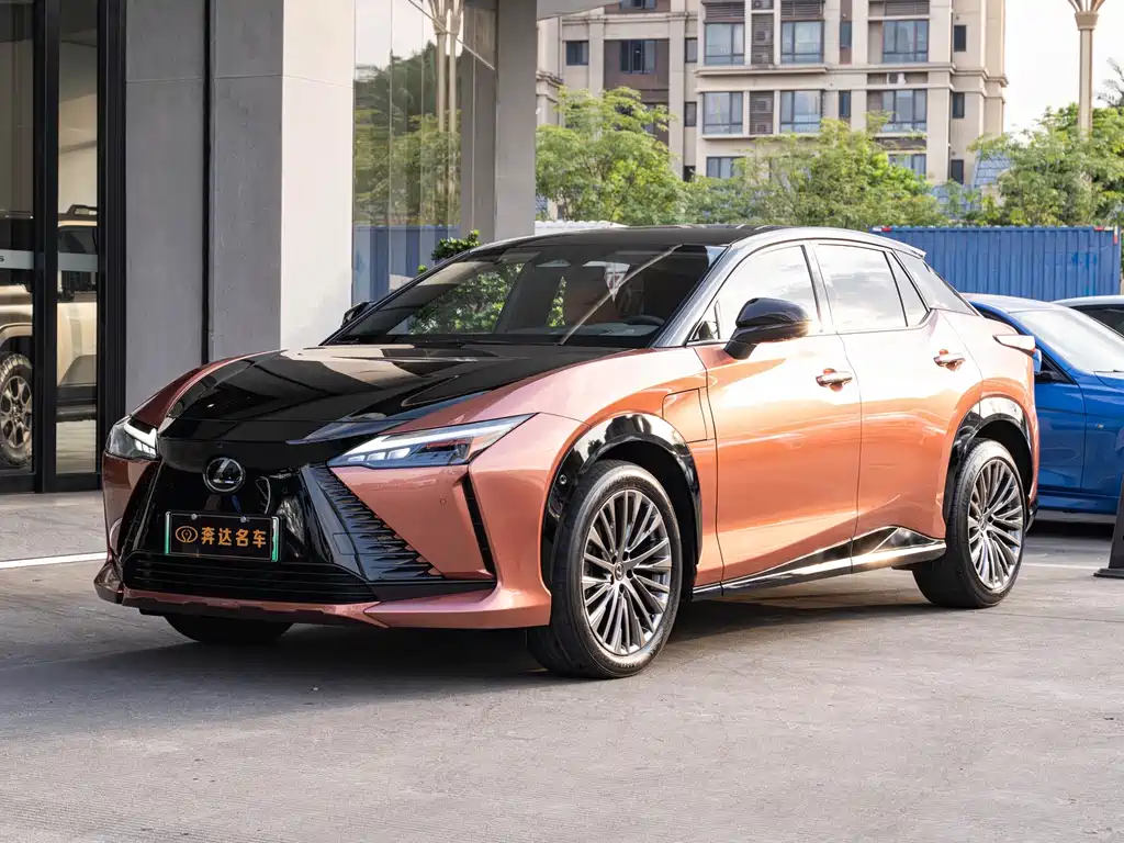 Lexus RZ