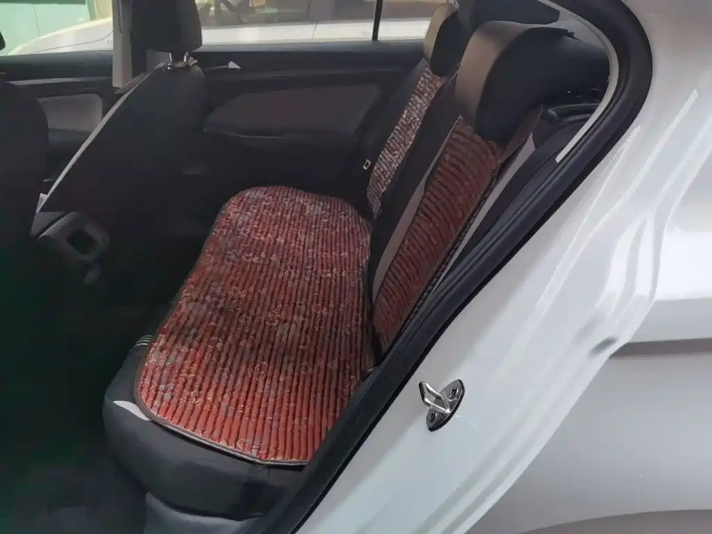 Volkswagen Bora — миниатюра 17