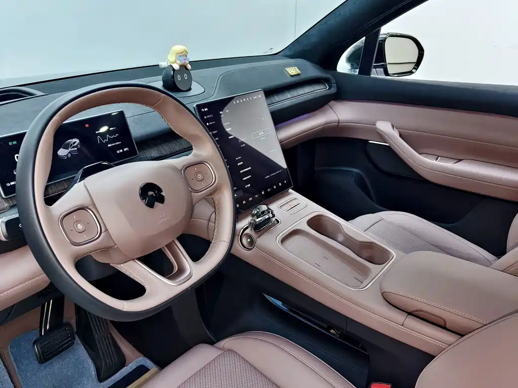 NIO EC6 — миниатюра 10