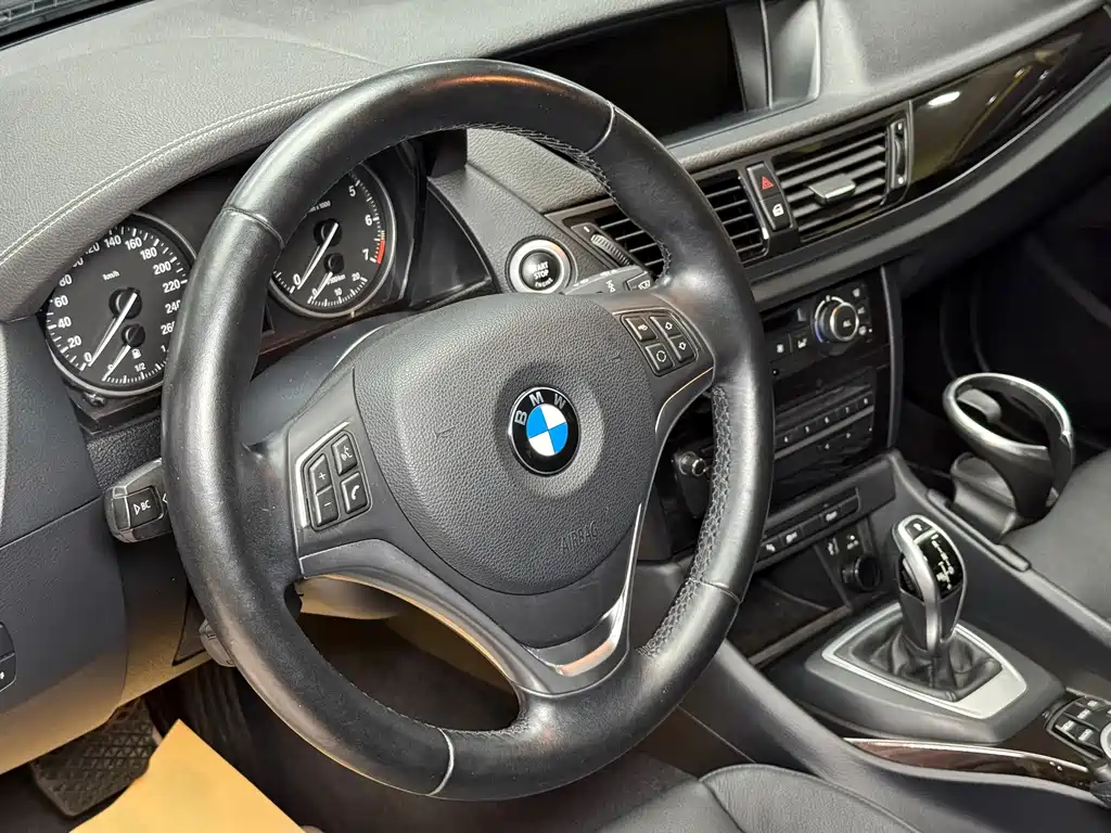 BMW X1 — миниатюра 16