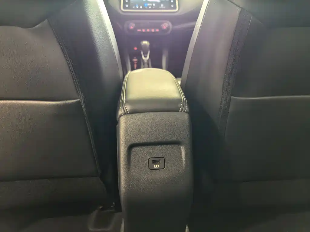 Nissan Kicks — миниатюра 13
