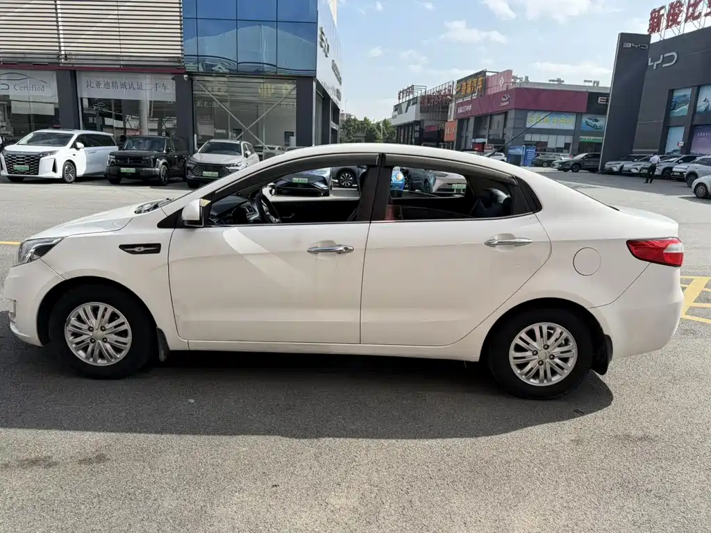 Kia K2 2012 1.4L MT GL