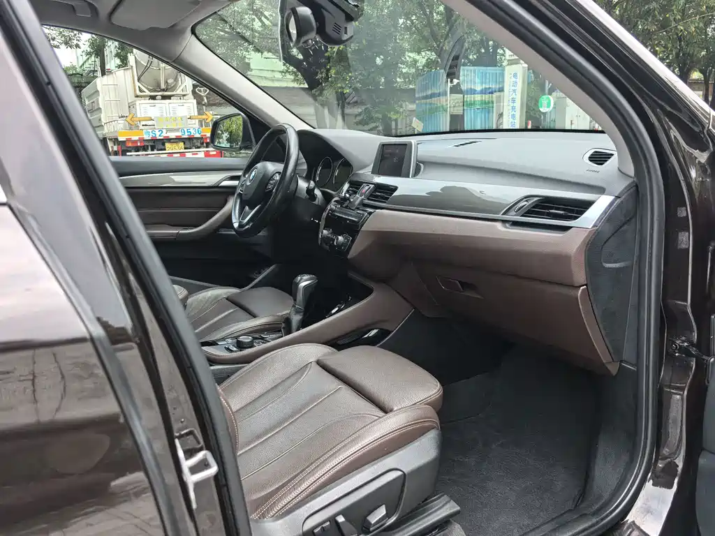 BMW X1 — миниатюра 18