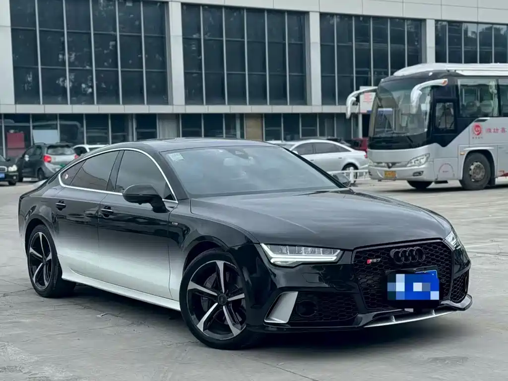 Купить Audi A7