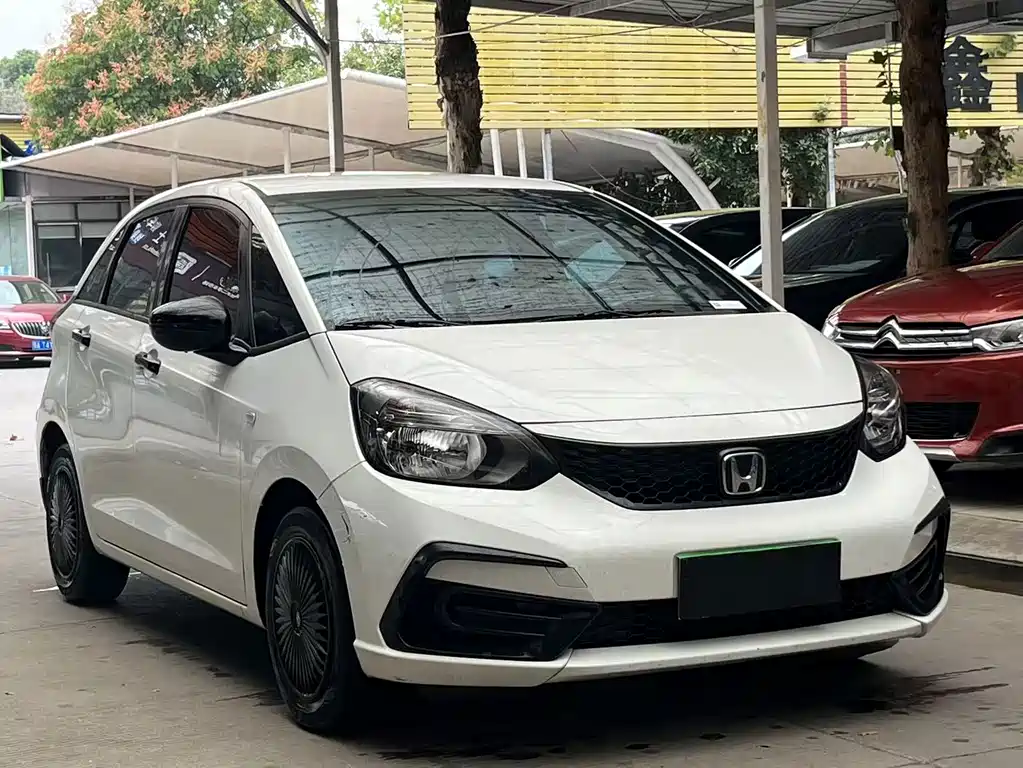 Honda Fit — миниатюра 3