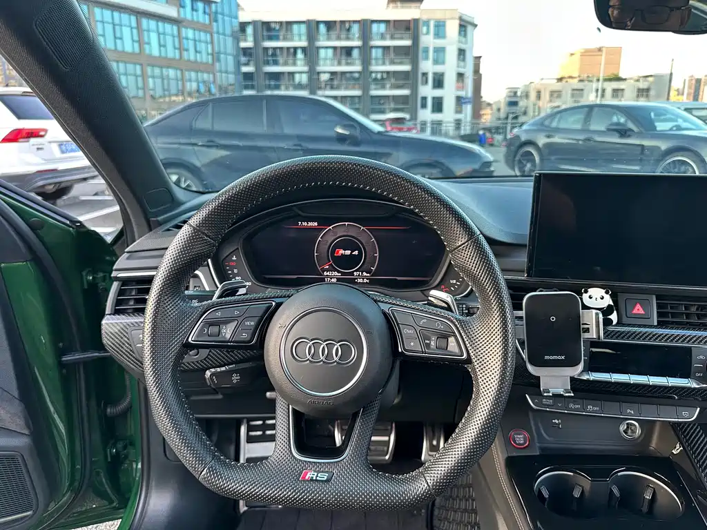 Audi RS 4 — миниатюра 12