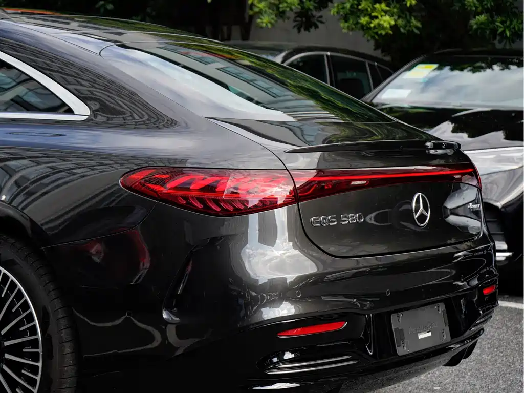 Mercedes-Benz EQS — миниатюра 7