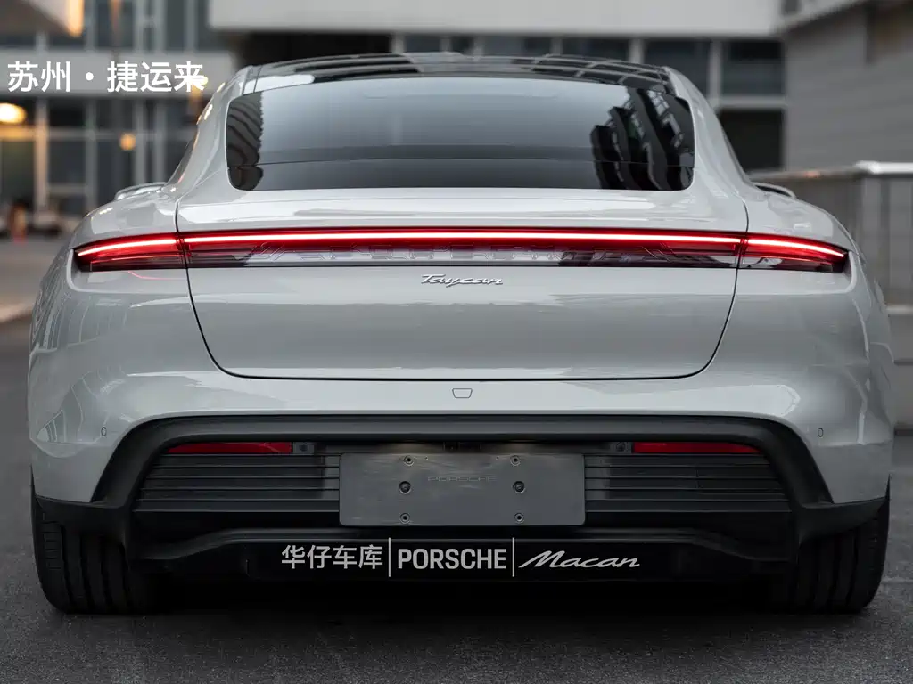 Porsche Taycan 2022 Taycan