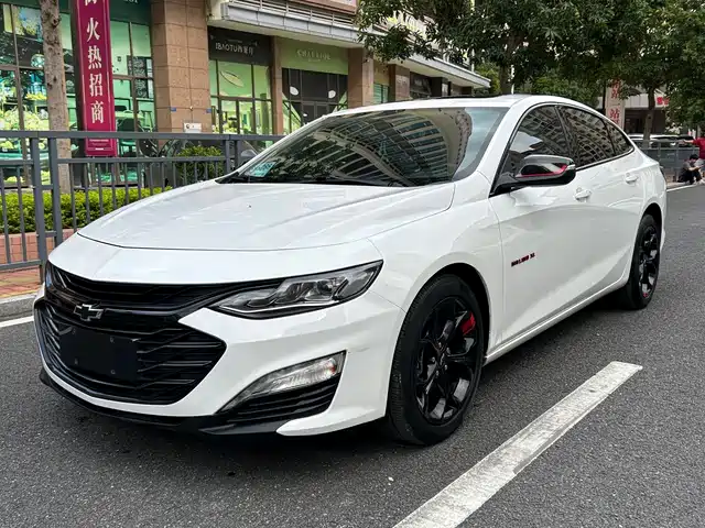 Chevrolet Malibu XL