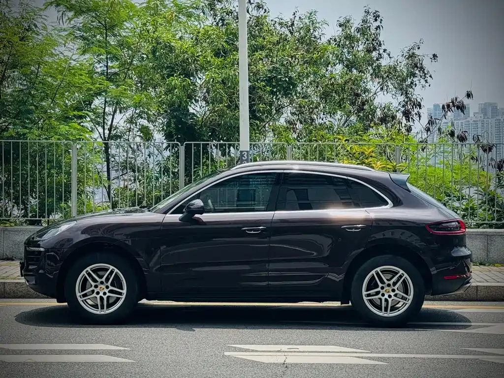 Porsche Macan 2016 Macan 2.0T