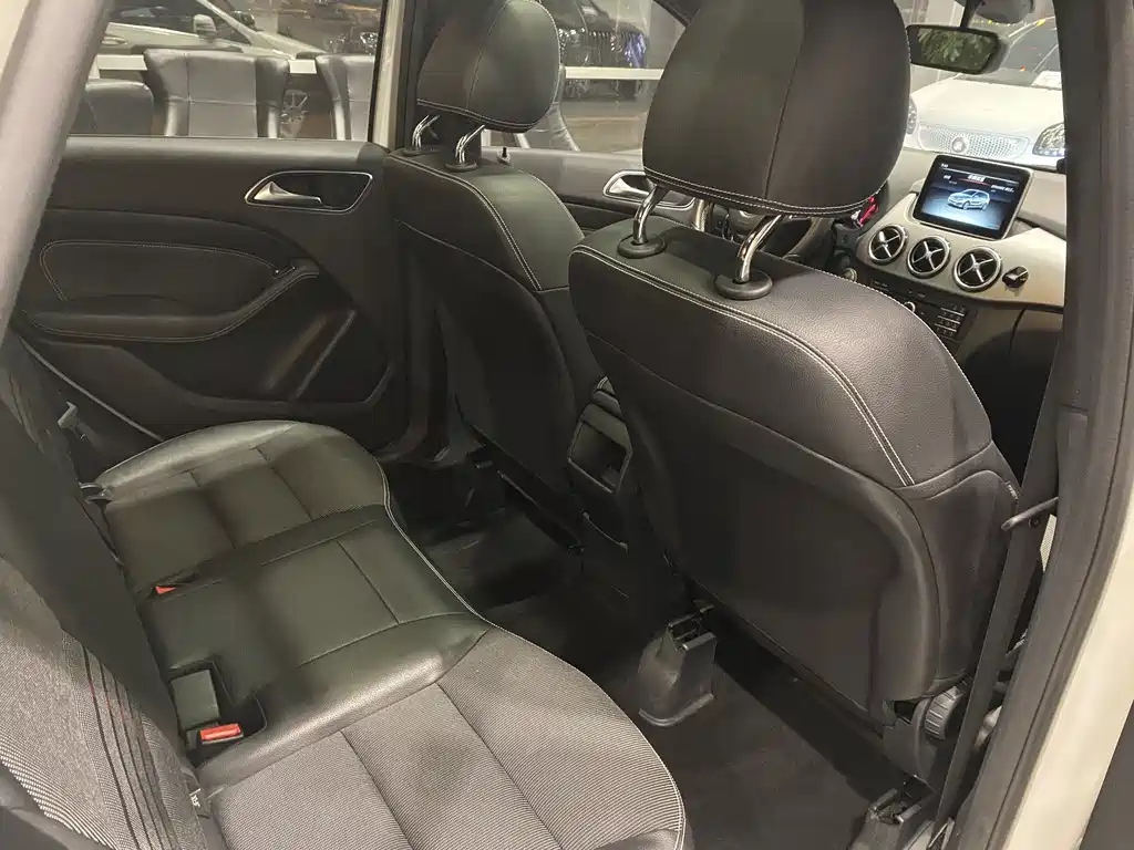Mercedes-Benz B-Class B 2015 B 200
