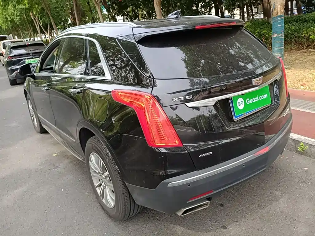 Cadillac XT5 — миниатюра 5