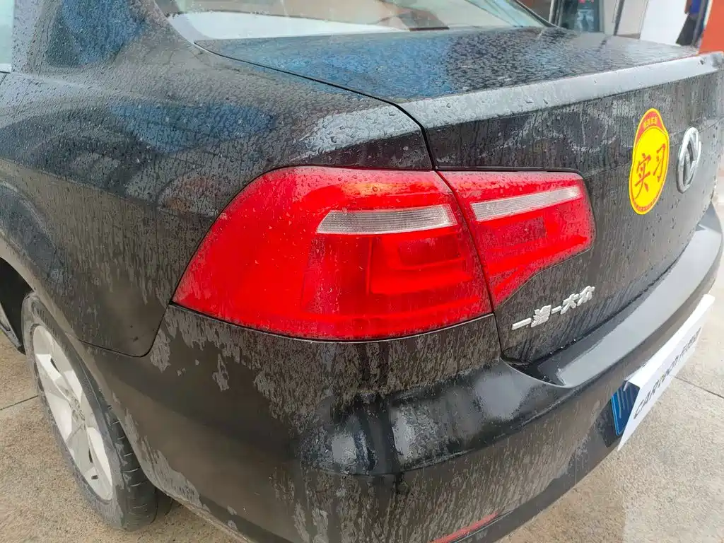 Volkswagen Bora — миниатюра 12