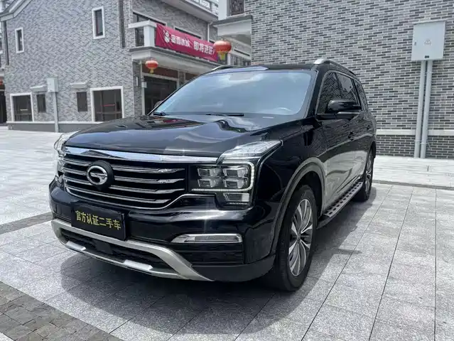 2017 GAC Trumpchi GS8