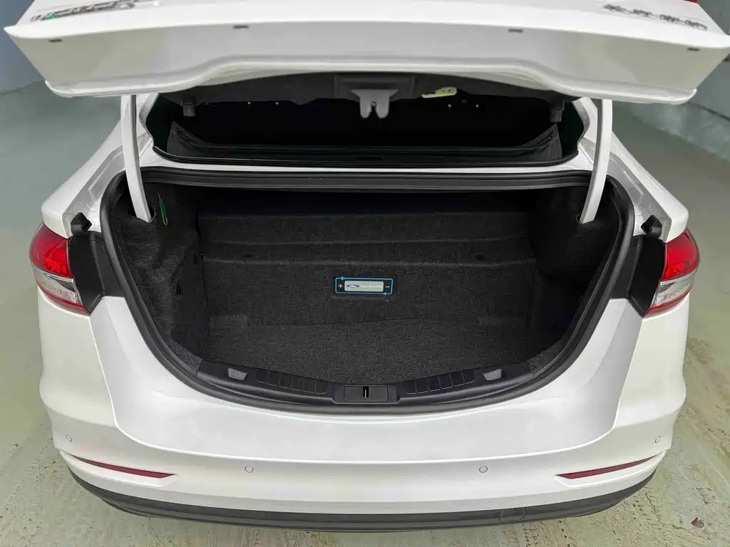 FORD MONDEO NEW ENERGY