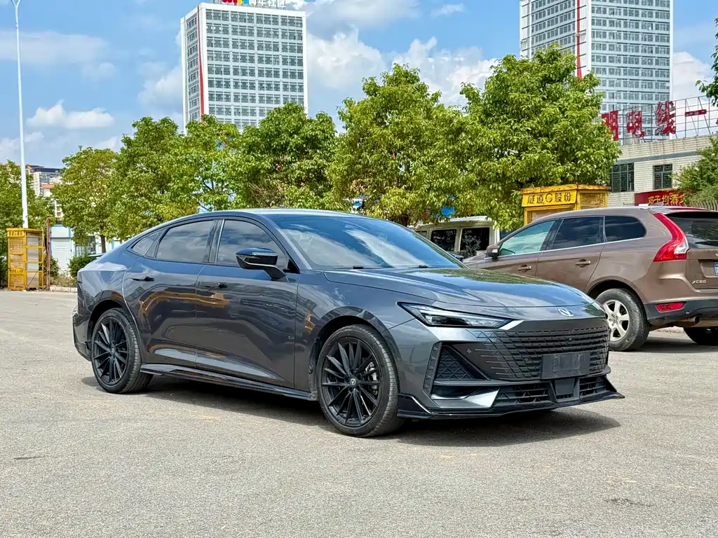 Changan UNI-V — миниатюра 3