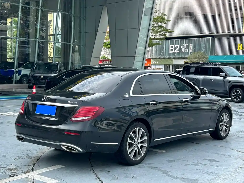 Mercedes-Benz E-Class E 2019 E 260 L 4MATIC