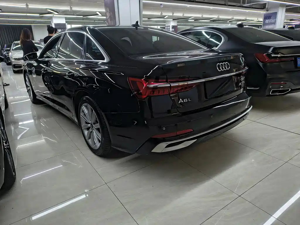 Audi A6L — миниатюра 7