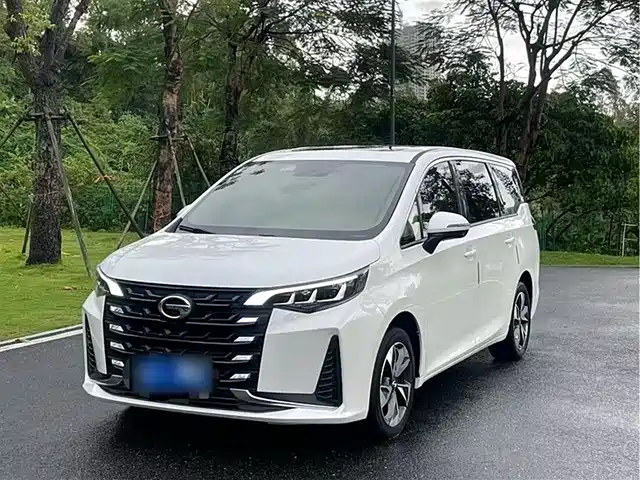 GAC TRUMPCHI M6 2021