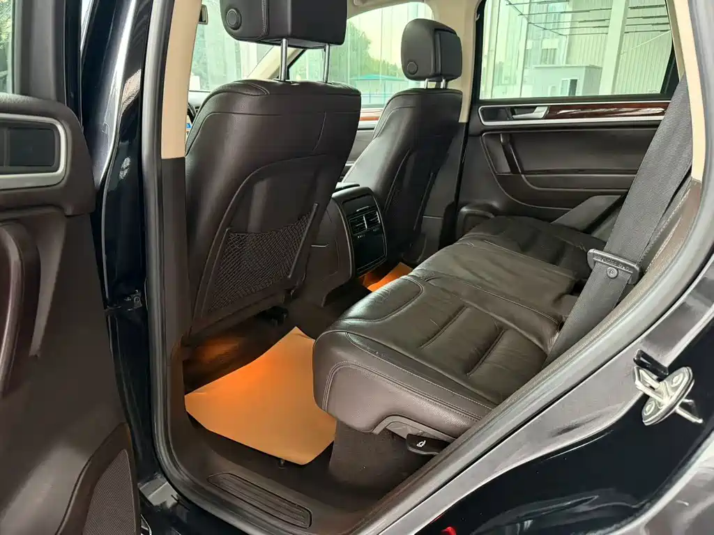 Volkswagen Touareg — миниатюра 9