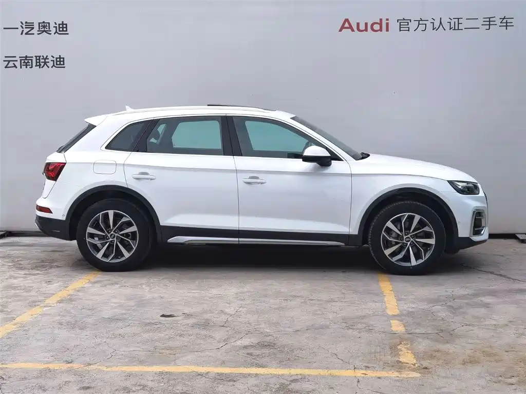 Audi Q5L 2022 40T Luxury