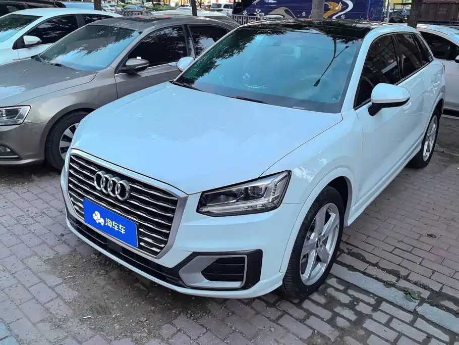 Audi Q2L
