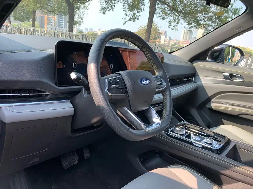 FORD LINGRUI NEW ENERGY