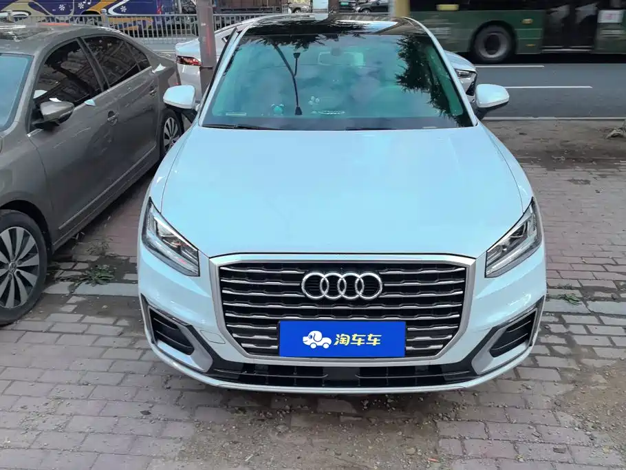Audi Q2L — миниатюра 2