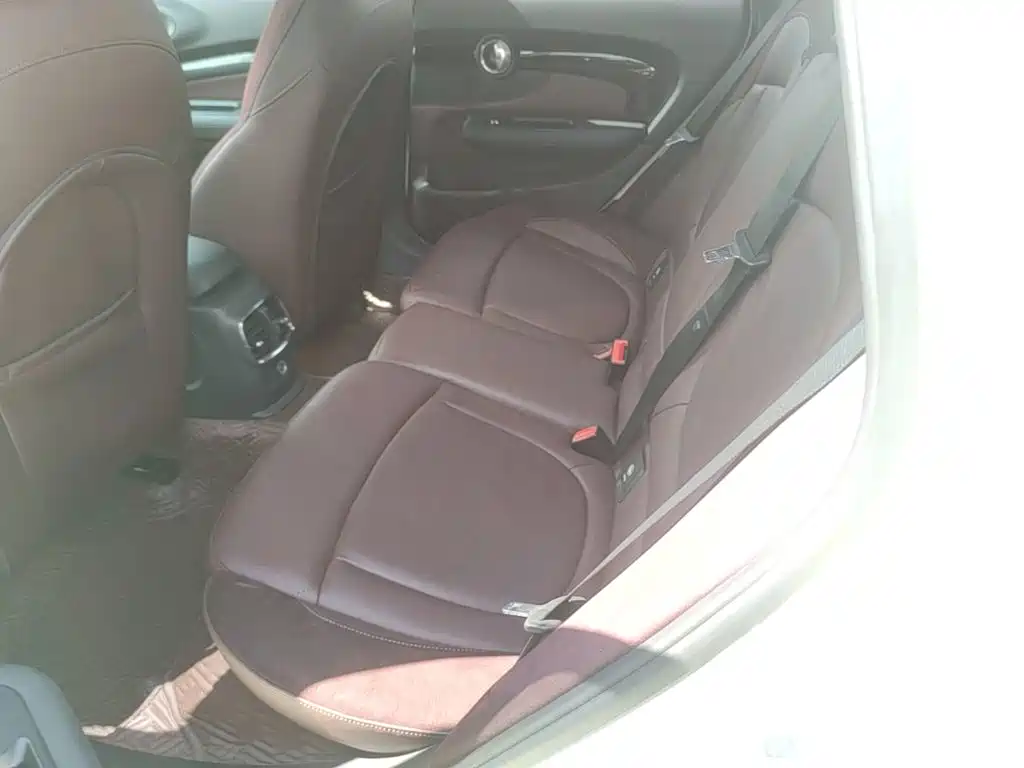 MINI Mini Clubman — миниатюра 17