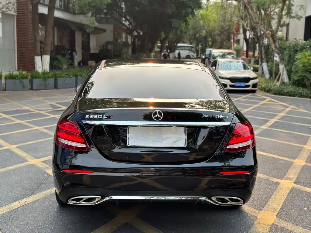 Mercedes-Benz E-Class E 2017 E 300 L Luxury