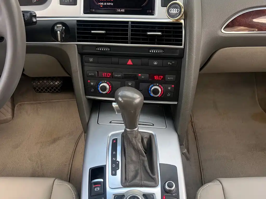 Audi A6L — миниатюра 13