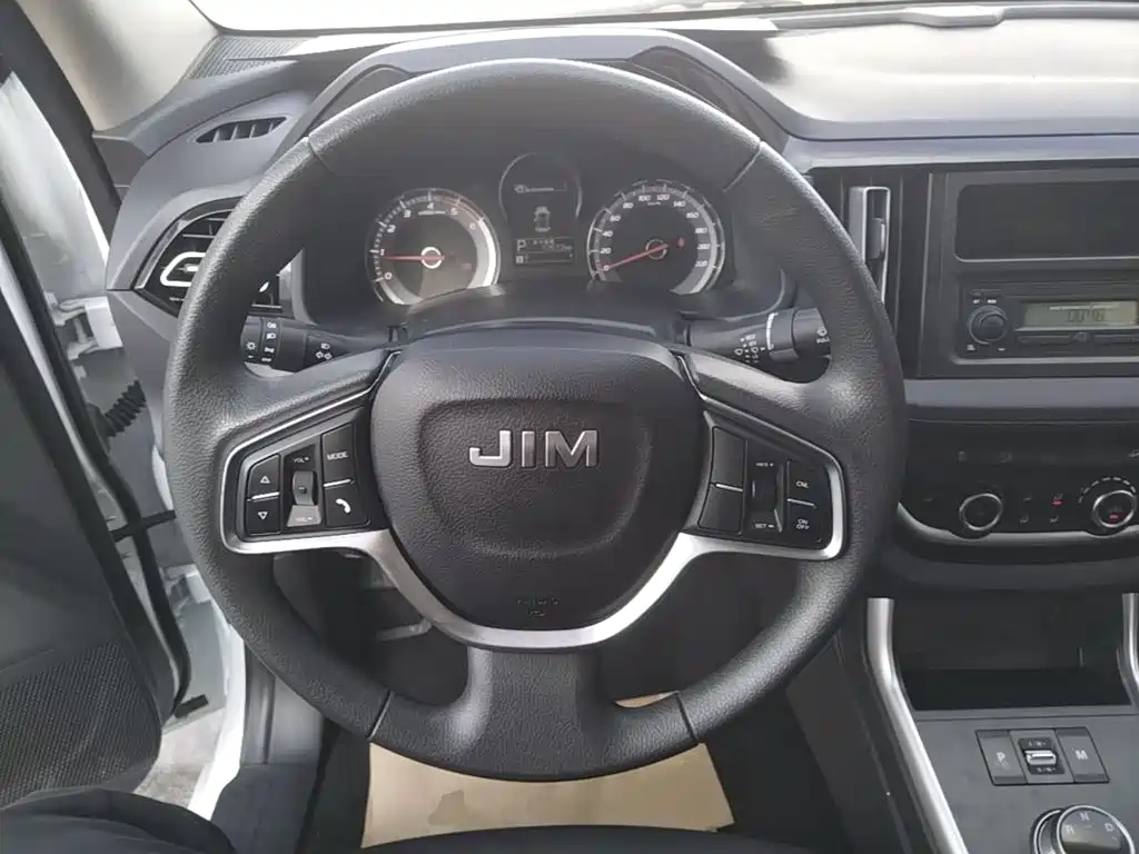 Isuzu RE-MAX Ruimai — миниатюра 11
