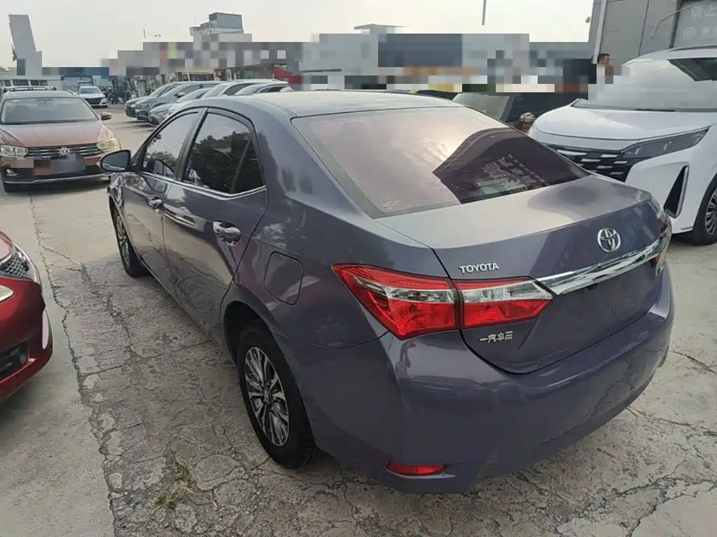 Toyota Corolla — миниатюра 5