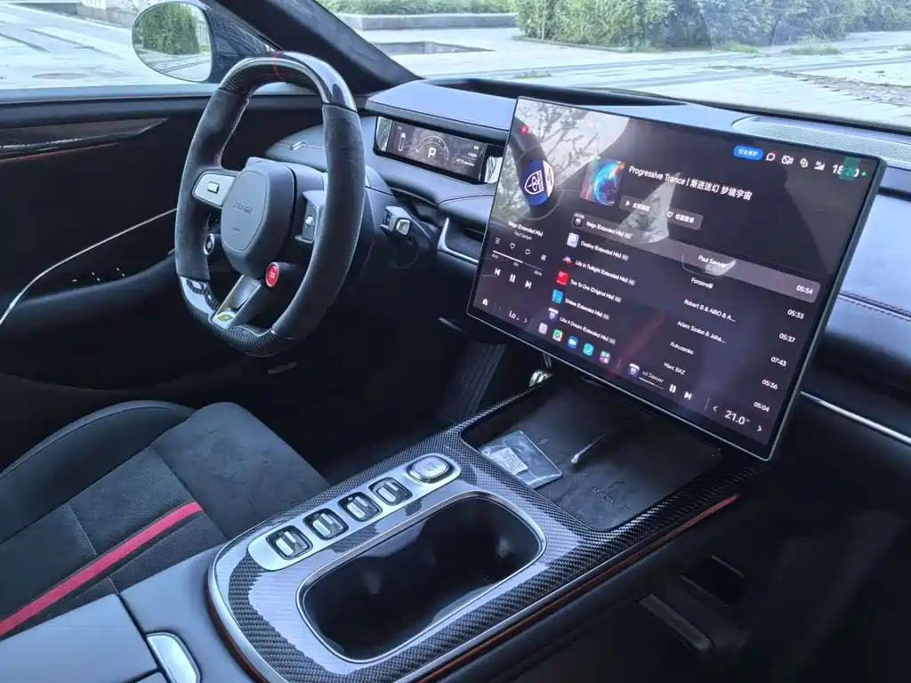 XIAOMI CAR XIAOMI SU7 ULTRA