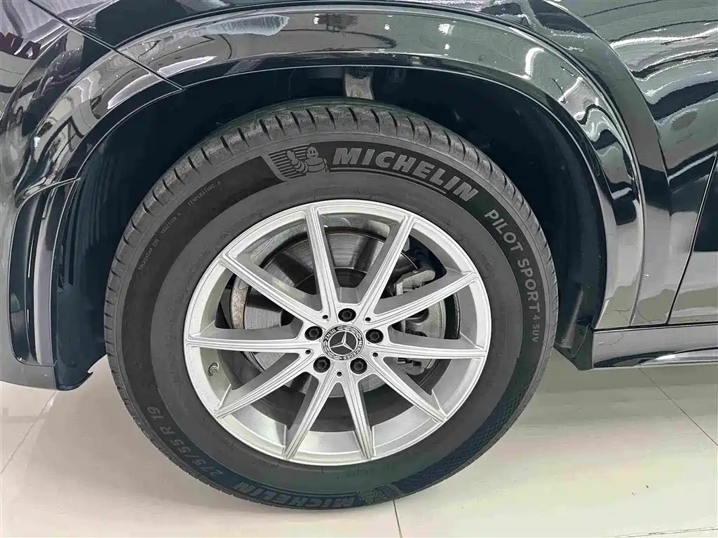 Mercedes-Benz GLE (Import) — миниатюра 4